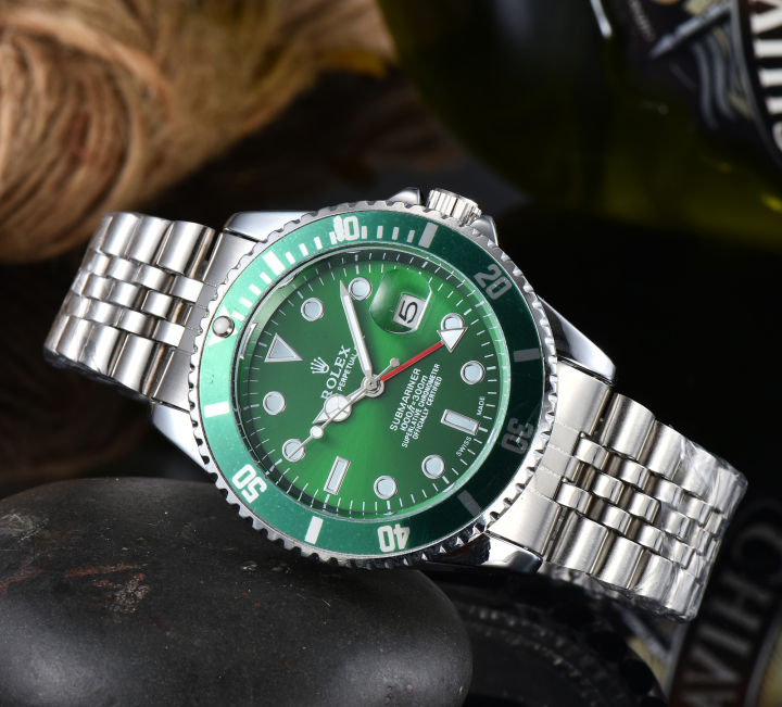 นาฬิกาสำหรับผู้ชายคุณภาพสูงนาฬิกาควอตซ์ของผู้ชายนาฬิกาข้อมือสายสเตนเลสสีเงินสำหรับธุรกิจแบบลำลอง