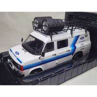 โมเดล1:18แบบคงที่รูปรถ Ford Transit Mk Ii ของทีม Ford ที่เป็นของที่ระลึกในการตกแต่งเหล็กผู้ใหญ่โมเดลคอลเลกชันรถยนต์แบบคงที่