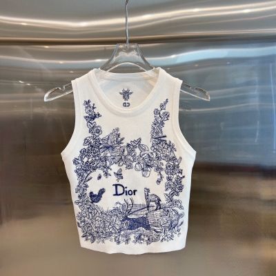 Knitted Tank Top Embroidered Short Sleeve Tank Top Womens Fashion and Leisure