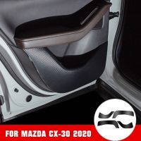 แผ่นตัดแต่งกันลื่นสำหรับ Mazda CX-30หนัง PU สีดำแผ่นเตะได้สำหรับ Mazda สีดำสติกเกอร์ตกแต่งภายในป้องกันการกระแทกของแผ่นเตะ