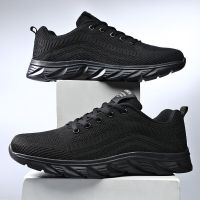 Sneakers Men 2021 New Spring Fashion Mesh Breathable Lightweight Comfortable Casual Outdoor Walking Shoes Male Black Size 39-45