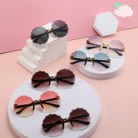 【LZ】♟❀  Childrens Color Changing Sunglasses Retro Fashion Shade Sunglasses Girl Baby Frameless Party Travel Sunglasses