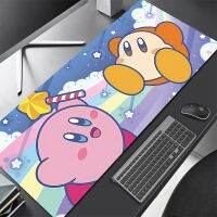 Kawaii การ์ตูน Kirbys Mousepad แผ่นรองเมาส์น่ารัก แผ่นรองโต๊ะ Xxl เครื่องเกมคอนโซล แป้นพิมพ์ อุปกรณ์เสริมพีซี ส่วนขยายของเกมขนาดใหญ่ เมาส์ป้องกัน