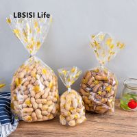 LBSISI Life 50pcs Golden Star Christmas Candy Baking Bags Cookie Chocolate Self Stand Packaging Bags Birthday Party Favor