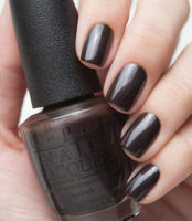 พร้อมส่ง OPI - Love is Hot and Coal (HRF06) ยาทาเล็บสีน้ำตาล เข้มขรึม น่าค้นหาค่าา แท้ 100%