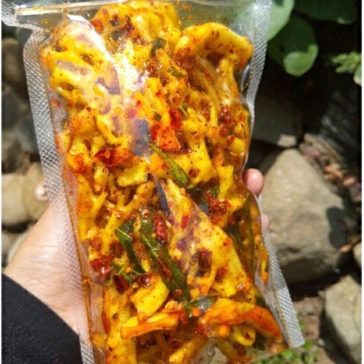 Seblak Kerupuk Mie Kuning Pedas Daun Jeruk Cemilan Gurih Murah Cod