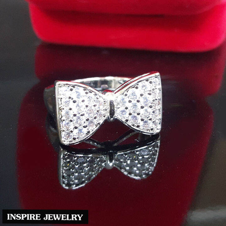 inspire-jewelry-แหวนรูปโบว์-เพชร-หุ้มทองคำขาว-พร้อมถุงกำมะหยี่