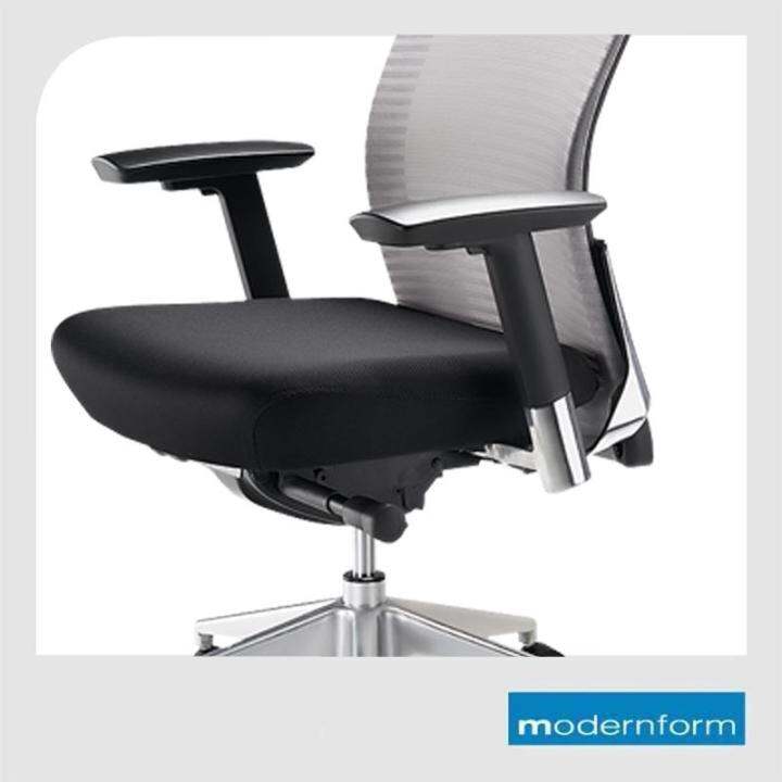 modernform-เก้าอี้สำนักงาน-รุ่น-series15-เบาะสีดำ-พนักพิงกลางสีเทา-เก้าอี้ทำงาน-เก้าอี้ออฟฟิศ-เก้าอี้ผู้บริหาร-เก้าอี้ทำงานที่รองรับแผ่นหลังได้ดีเป็นพิเศษ-พนักพิงหุ้มด้วยตาข่าย-ปรับที่วางแขนได้-3-ทิศท