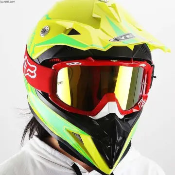 motocross helmet with goggles