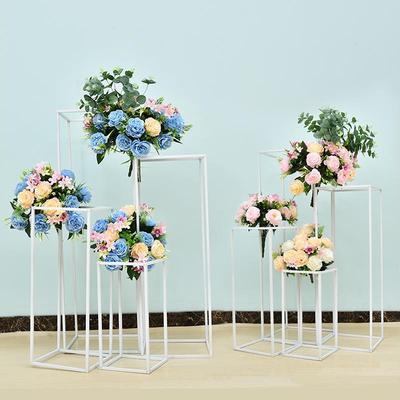 2021New Wrought Iron Geometry Road Guide Flower Stand Wedding Bouquet Shelf Props Table Centerpieces Artificial Flower Ball Deco