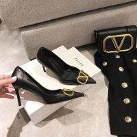 V buckle high-heeled shoes pointed toe Valentinoˉwomens shoes spring and summer V-shaped hardware buckle shallow mouth rhinestones