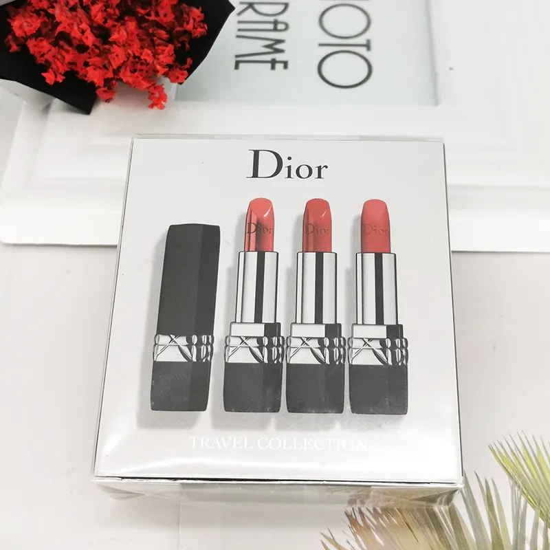 Christian Dior Ultra Dior Be Intense Fashion Palette 1x Blush 4x Eye  Shadows 1x Lipstick 1x Lip Gloss 2x Applicators 131g046oz buy to  Vietnam CosmoStore Vietnam