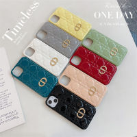 Luxury brand elegant leather DD phone case for iphone 13 13pro 13promax 12 12pro 12promax Beautiful glossy leather Cute phone case for iphone 11 11pro 11promax New high end womens phone case popular bag same style case NEW design fashion embroidery