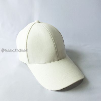 Basic Indeed- หมวกแก๊ปสีพื้นทรงสวย-ขาวออฟไวท์