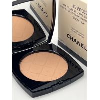 CHANEL Oversize Healthy Glow Highlighting Powder 15g