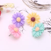 50pcs Colorful Flowers Thumbtacks Floret Pushpins Wall Office Decorative for Whiteboard Photos Maps  Drop Shipping Clips Pins Tacks