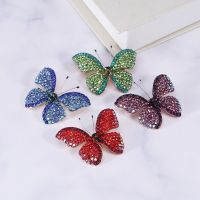 Fashion Alloy Plating Butterfly Pins and Brooches Red Blue Green Purple Rhinestone Scarf Buckle Wedding Party Jewelry Gifts Headbands