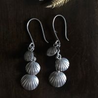 ต่างหูเปลือกหอย3ชั้นเงินแท้99.9  % earrings handmade in silver 99.9 % , Retro style Chiang Mai