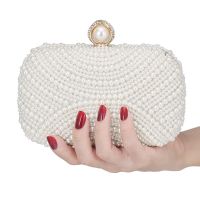 2021 new pearl bag European and American ladies กระเป๋าถือชุดราตรีกระเป๋า all-match dress กระเป๋าคลัทช์กระเป๋า ▥◇✸