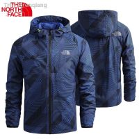 【แจ็กเก็ตและเสื้อโค้ท】 The North Face เสื้อแจ็คเก็ตเสื้อฮู้ดเสื้อกีฬาลายพรางแบบแห้งเร็วแฟชั่นสําหรับผู้ชาย gift Christmas Gift