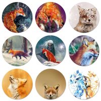 White fox lovely cunning Icons Pins Badge Decoration Brooches Metal Badges For Backpack Decoration 58mm Fashion Brooches Pins