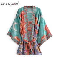 Boho Queens ผู้หญิงดอกไม้พิมพ์แขนค้างคาว Beach Bohemian Kimono ชุดสุภาพสตรี V คอเรยอนผ้าฝ้ายสั้น Robe Kimono