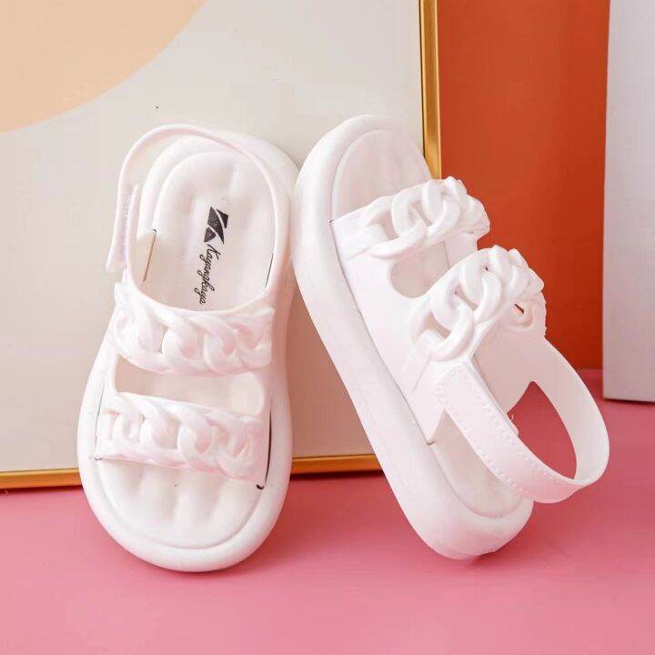 Beach on sale shoes lazada