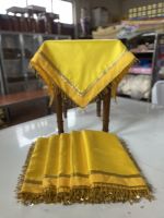 ผ้าปูโต๊ะ, ผ้าคลุมโต๊ะเคียง สีเหลืองทอง (A set of side table cloth)