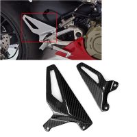 แผ่นรองหลังปกป้องส้นเท้าคาร์บอนไฟเบอร์มอเตอร์ไซค์สำหรับ Ducati Panigale V4 V4S สตรีทไฟท์เตอร์ V4 V4S 2018 2019 2020