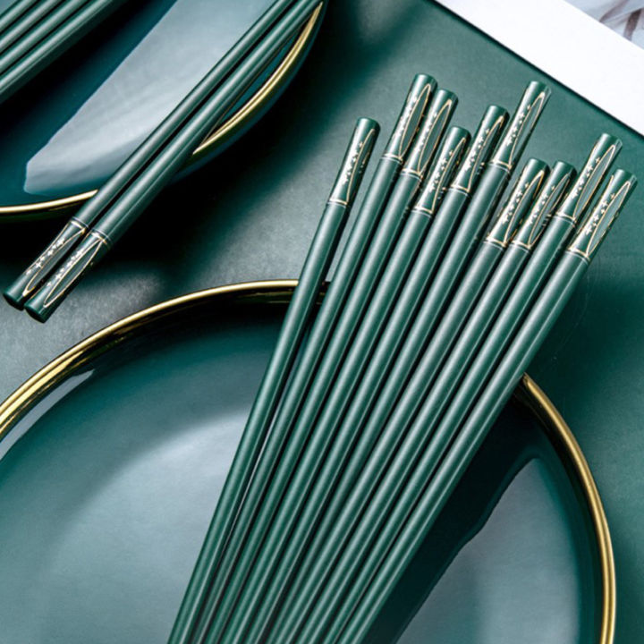 5-pairs-chinese-chopsticks-alloy-non-slip-design-food-sticks-reusable-metal-chopsticks-set-sushi-chopsticks-healthy-tableware