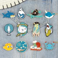 【DT】hot！ Fashion Pins for Kids Greedy Sea Turtle Whale Dancing Crab Enamel Brooches Cartoon Pufferfish Snail Narwhal Badges Jewelry