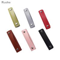 RUOHE ผ้าคลุมที่จับหนังหุ้มรถเด็กทารกสีทึบรถเข็นเด็กเคสกันกระแทกที่จับรถเข็นกระเป๋า PU ห่อกระเป๋าเสื้อผ้ากระเป๋าเดินทางปลอกมือจับชิ้นส่วนกระเป๋ามีที่จับ