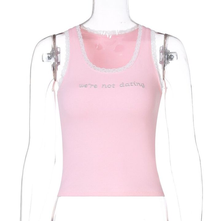 boofeenaa-เสื้อกล้ามพอดีตัว-y2k-สำหรับผู้หญิงสีชมพู-เสื้อกล้ามขอบลูกไม้ปักในฤดูร้อนที่น่ารัก-c70bz10เสื้อสายเดี่ยวคล้องคอ