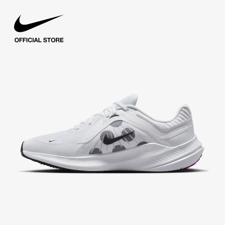 Nike Quest 5 ลดราคา