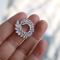 Fashion feather CZ Brooch flower trendy cubic zirconia rhinestone floral pins and brooches for women clothes pins metal