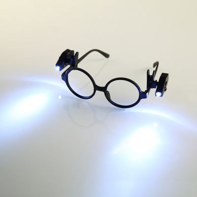 2pcs LED Lamp Eyeglass Clip Book Lights Glasses Reading Night Light Portable Mini Flashlight Universal Flexible Light For Unisex