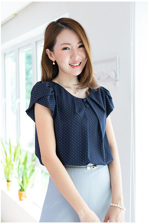 narinari-mt0503-folded-neckline-blouse