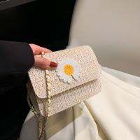 [COD] commuting retro bag womens simple square 2023 spring and summer new flower fashion one-shoulder