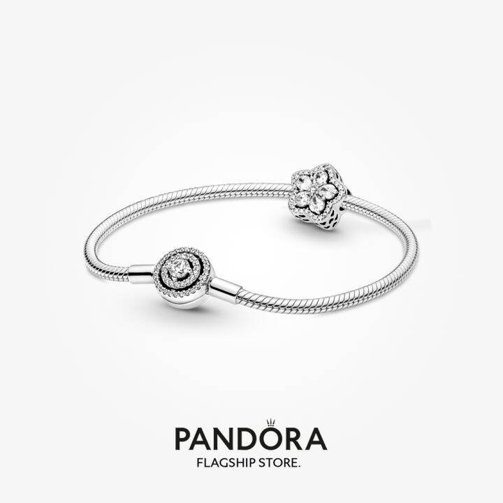 2022 New Original Pandoras Snowflake Bracelet Set 