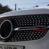 Diamond Grille For Mercedes Benz AMG mini Logo A B C E Class W176 W246 W204 W205 W212 W213 Car Front bumper grille Badge Emblem