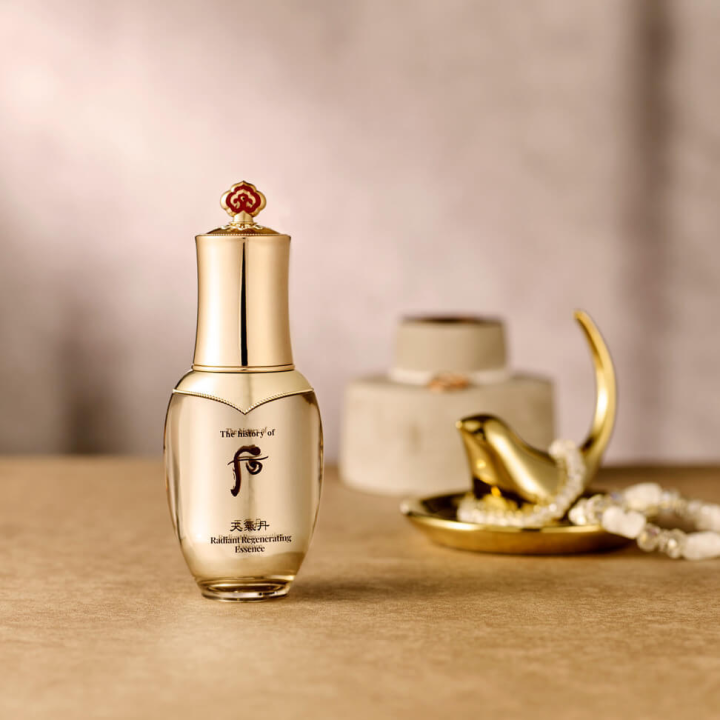 the-history-of-whoo-cheongidan-radiant-regenerating-essence-1-ml-เพื่อ-ยกกระชับ-เปล่งประกาย-ดูมีสุขภาพดี-ทำให้ผิวดูอ่อนเยาว์ขึ้น-สินค้าพร้อมส่ง