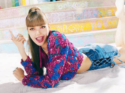 โปสเตอร์ Lisa ลิซ่า Lalisa Blackpink แบล็กพิงก์ Kpop ดาราเกาหลี รูปภาพขนาดใหญ่ ตกแต่งผนัง Poster ของแต่งห้อง โปสเตอร์ติดผนัง โปสเตอร์ติดห้อง 77poster