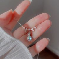 [COD] Beauty Tears silver-plated glass water drop necklace womens light luxury style niche collarbone chain autumn and winter high-end accessories