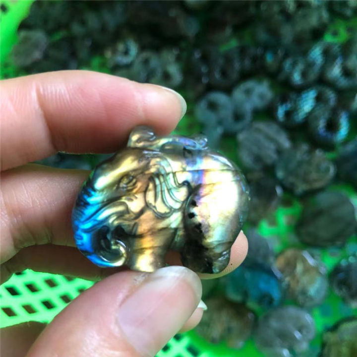 natural-hand-carved-labradorite-elephant-statues-crystal-animal-cute-caving-figurine-for-christmas-gift