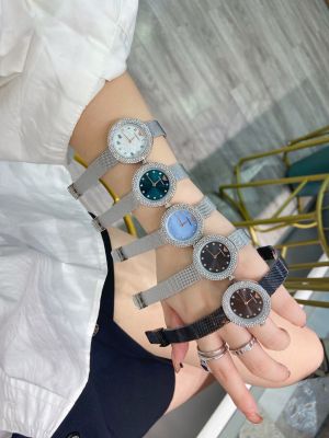 2021ใหม่ Original Armanis นาฬิกาข้อมือผู้หญิงคุณภาพสูงขนาดเล็กแฟชั่นอเนกประสงค์สแตนเลสสายรัดตาข่าย Multistyle อุปกรณ์ตกแต่งเพชร