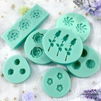 1pc Mini Flower Mold Silicone Chocolate DIY Handmade Pudding Cookie Sugar Form Cake Decoration Mold Baking Kitchen Tools Bread  Cake Cookie Accessorie