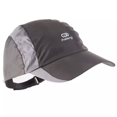 KALENJI หมวกกันฝนใส่วิ่งแบบปรับได้ 55-63 ซม. (สีดำ) หมวกใส่วิ่ง หมวกเนื้อผ้ากันน้ำ ช่วยป้องกันฝน ช่วยให้ศีรษะแห้งขณะวิ่ง