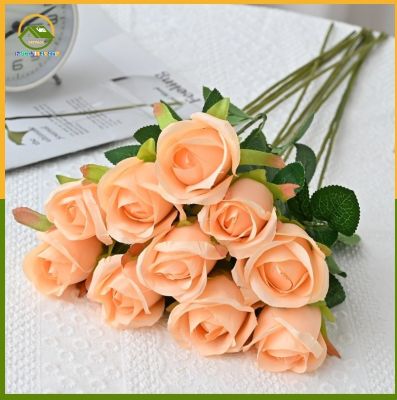 🔥 พร้อมส่ง 🔥（ดอกไม้）ดอกไม้ประดิษฐ์ ดอกกุหลาบ ตกแต่งห้องนั่งเล่น ดอกไม้ประดิษฐ์ การจัดดอกไม้ ดอกไม้ผ้าไหม พลาสติกเดี่ยว ช่อดอกไม้ปลอม ดด