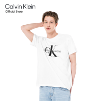 Calvin Klein เสื้อยืดผู้ชาย ทรง Regular สีขาว รุ่น J320770 YAF