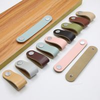 Single Hole Soft Leather Furniture Handle Kitchen Cabinet Wardrobe Door Drawer Leather Handle Zinc Alloy Dresser Drawer Handles Door Hardware Locks